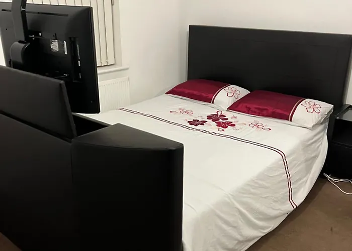 Comfy One Bedroom Apartment