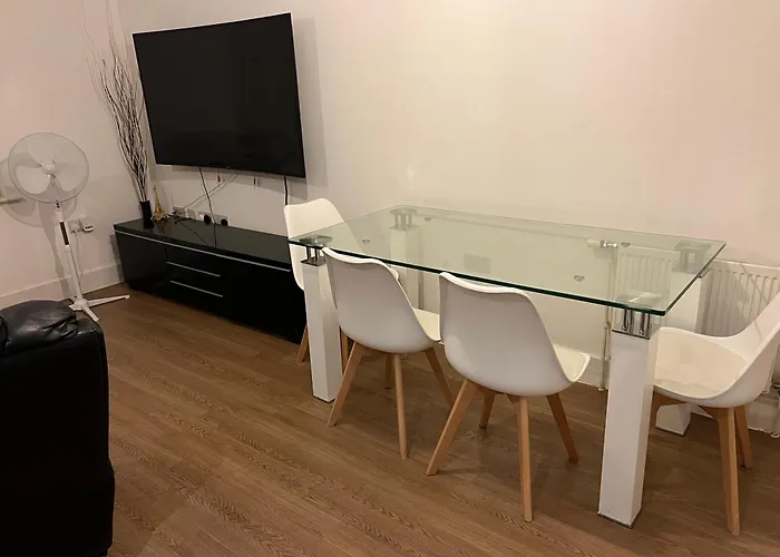 Comfy One Bedroom Apartment